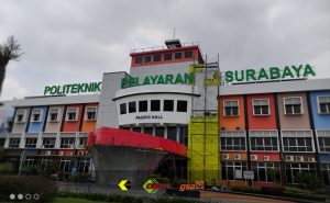 bangunan politeknik dengan acp